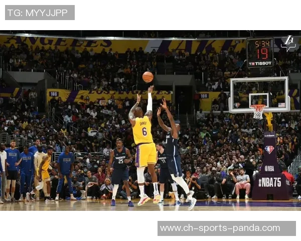 乔治罚球成功达成19000分里程碑成为NBA历史第67位得分手